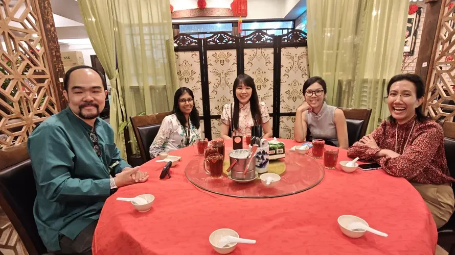 hari raya lunch at henry goh