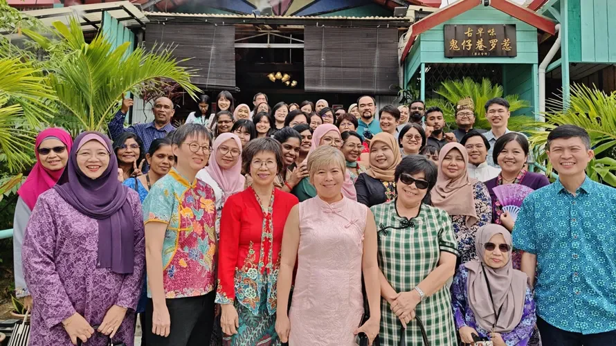 hari raya lunch at henry goh